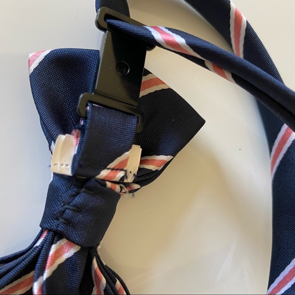 Boy Bow Tie 12-18m - Picture 2 of 2